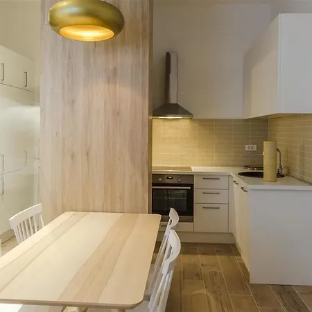 Ah Design Luxury * אופטיה