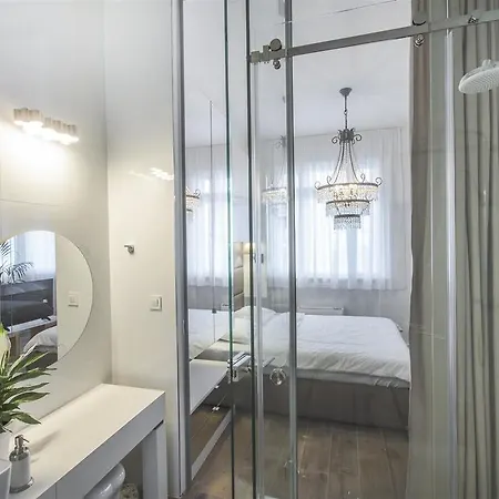 Ah Design Luxury דירה אופטיה