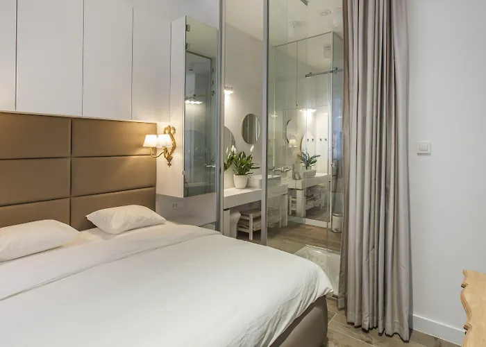 Ah Design Luxury Apartment
