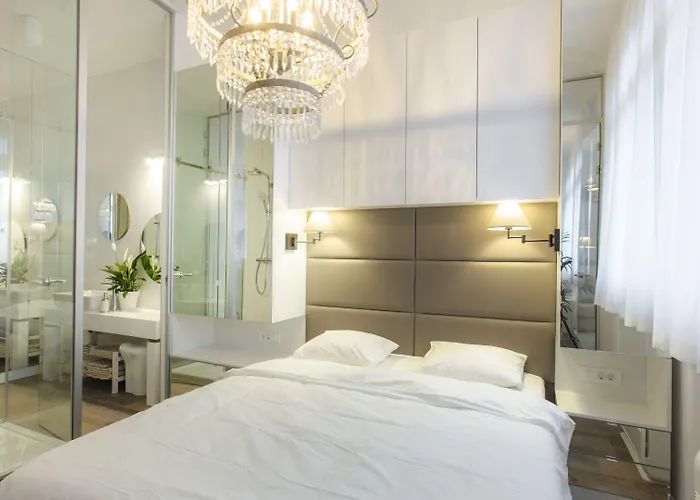 Ah Design Luxury Apartman *