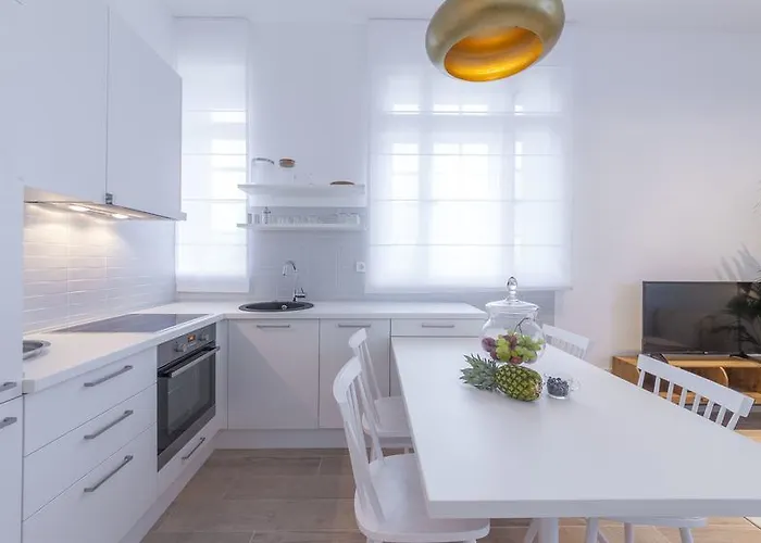 Ah Design Luxury Apartment