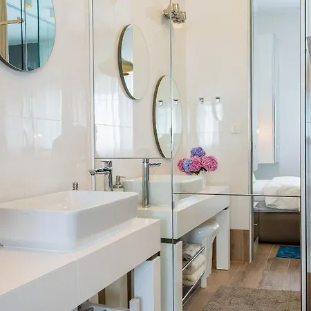 Ah Design Luxury Опатия